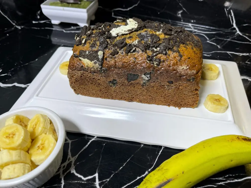Oreos Laced Banana Bread